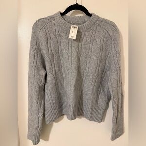 NWT XS Abercrombie & Fitch Grey Knit Sweater